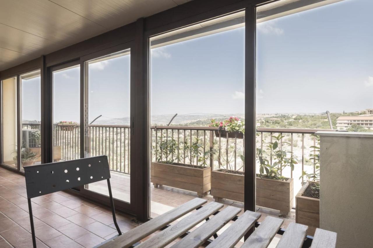 A Vista Ri Luocci Hotel Модика Екстериор снимка